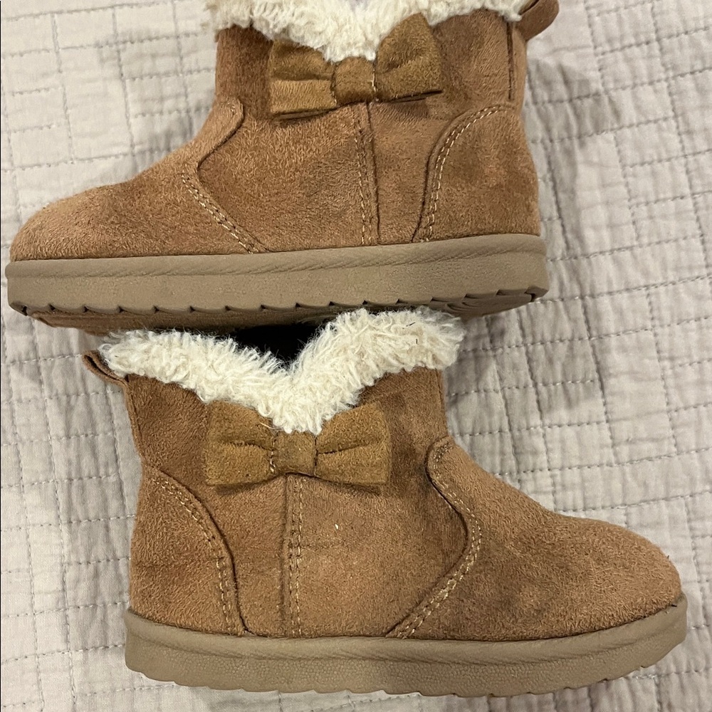 Wonder Nation Tan Furry Kids Boots